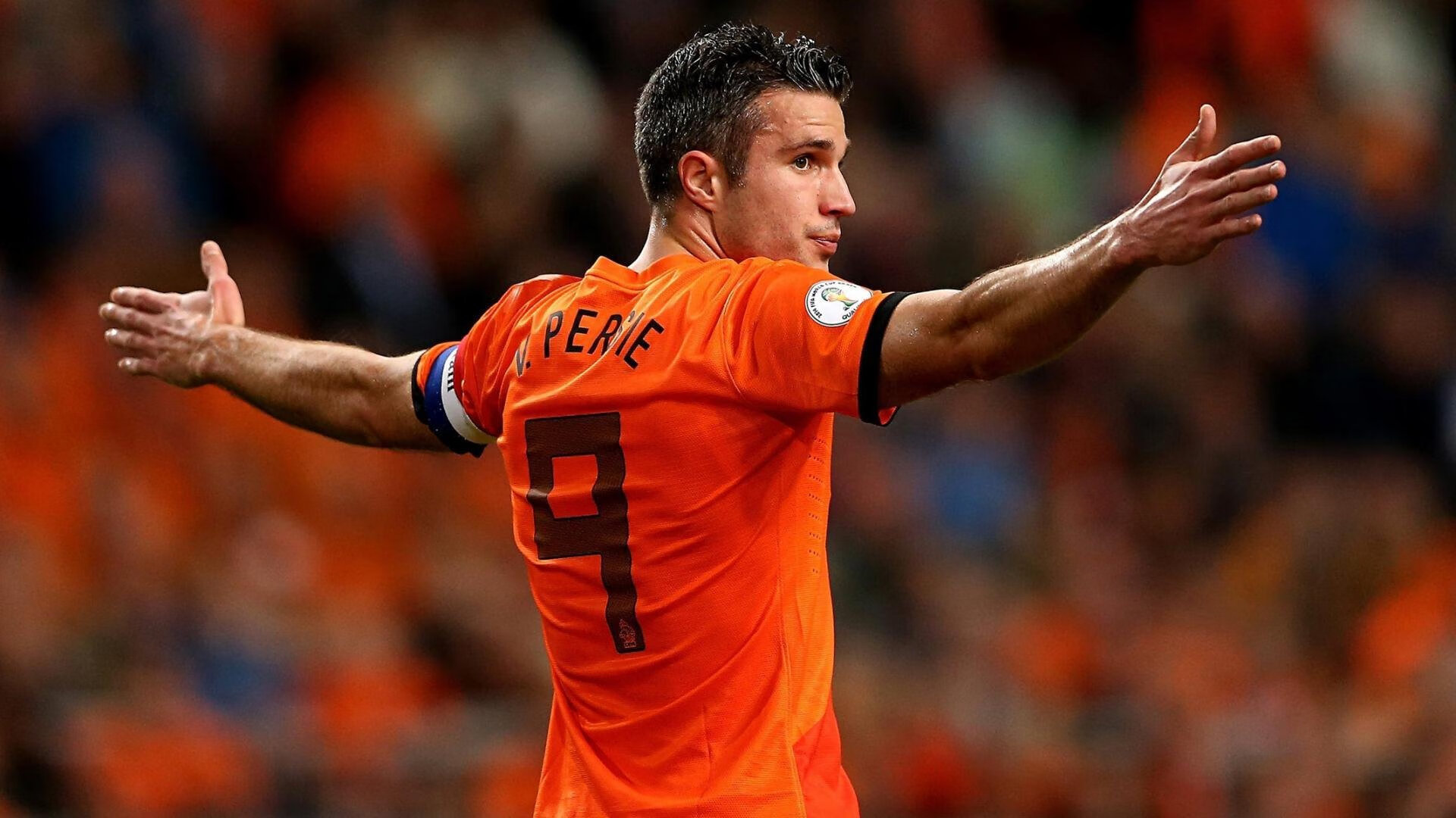 九游体育官网入口-_野生动植物保护跑：运动与环保双赢_，野生动植物保护宣传海报